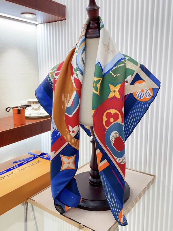 LV silk scarf 90X90cm E01 (8)